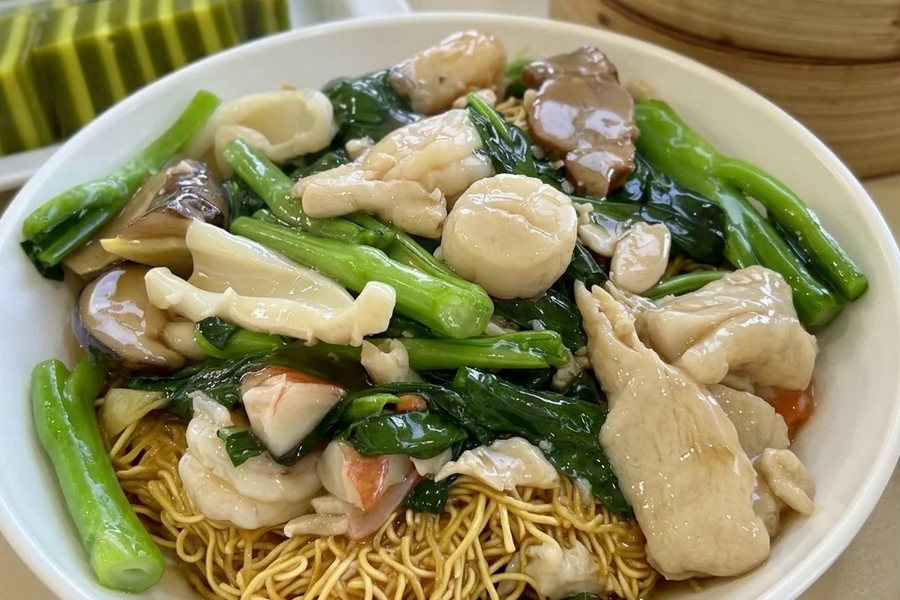 House Special Crispy Noodle - Signature dish at Royal Taste Chinese Cuisine Calgary